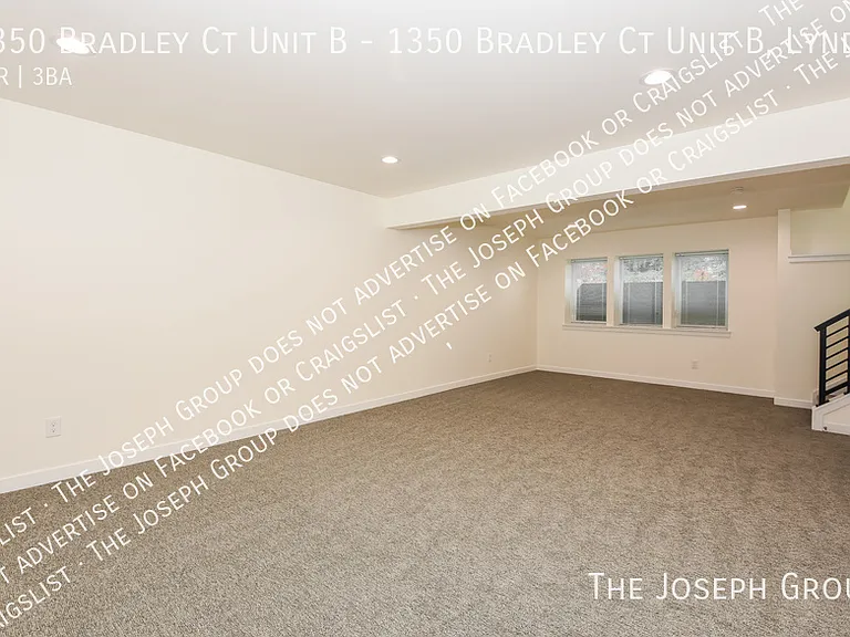 1350 Bradley Ct #B — Photo 25