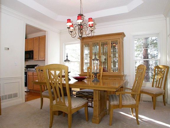 2nd image of 5242 Knollshire Dr