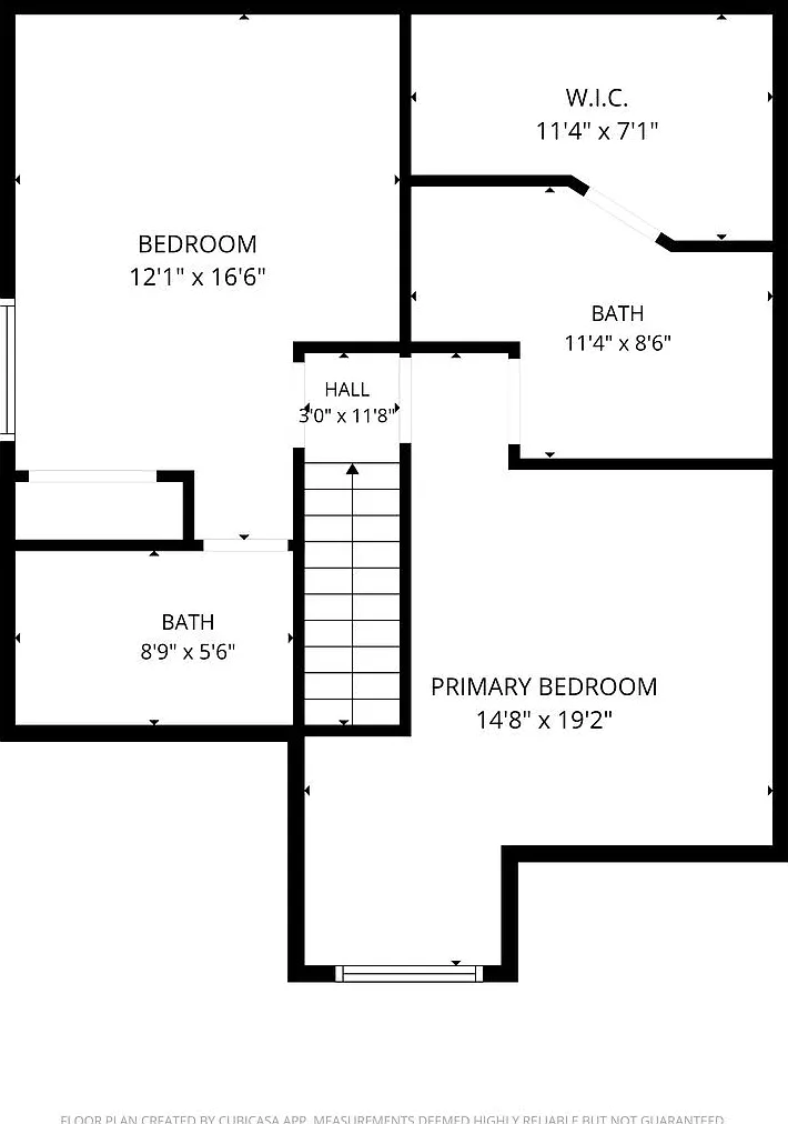 Newer Construction - 2 bedroom - 2.5 Bathroom — Photo 3
