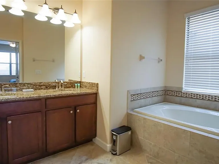 1241 Long Cove Loop — Photo 10