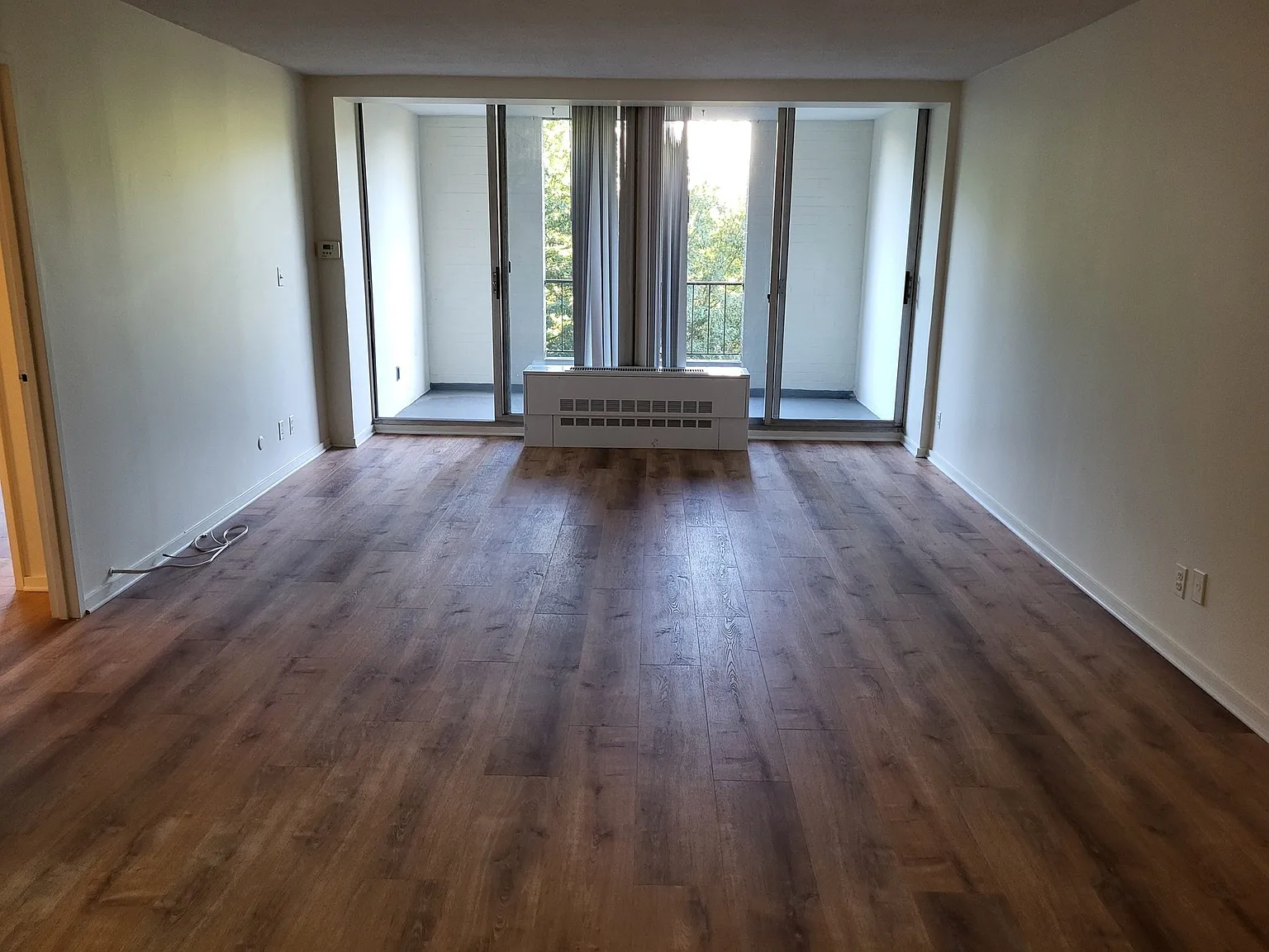 33 Pond Ave — Photo 2