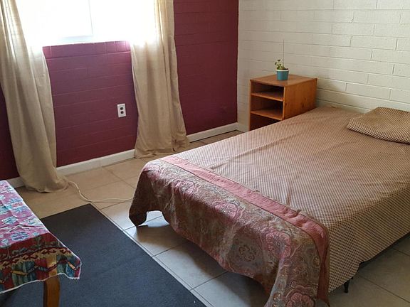 4th image of 1010 E Kentucky St