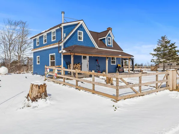 788 Strathcona Rd, Saint George's Parish, PE C0A 2A0