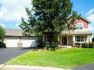 9109 Edgewood Cir, Shakopee, MN 55379