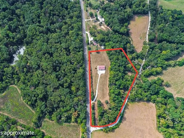 16901 Otterville Rd, Grafton, IL 62037