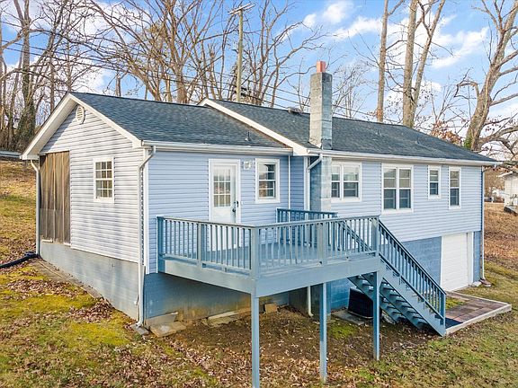 2nd image of 4737 Porter Cir
