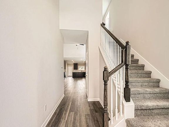 4th image of 1219 Vilamoura Ct
