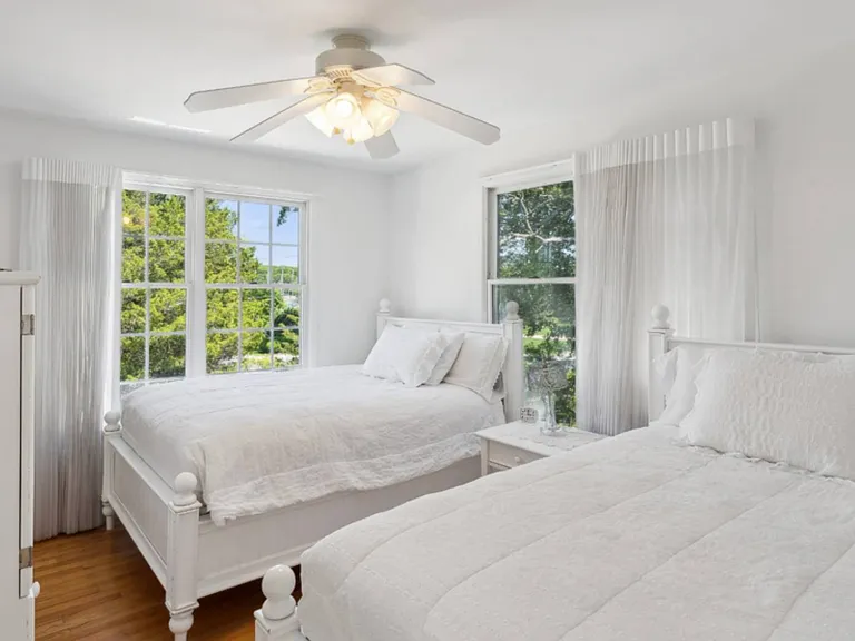 8 S Pond Rd — Photo 14