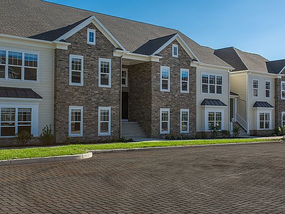 2nd image of 1 Landau Blvd