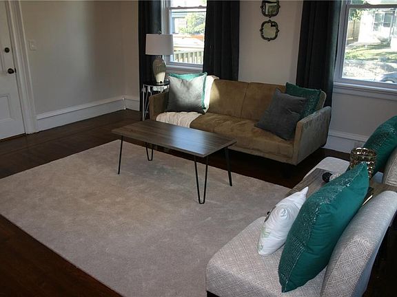 5th image of 121 Doyle Ave #A