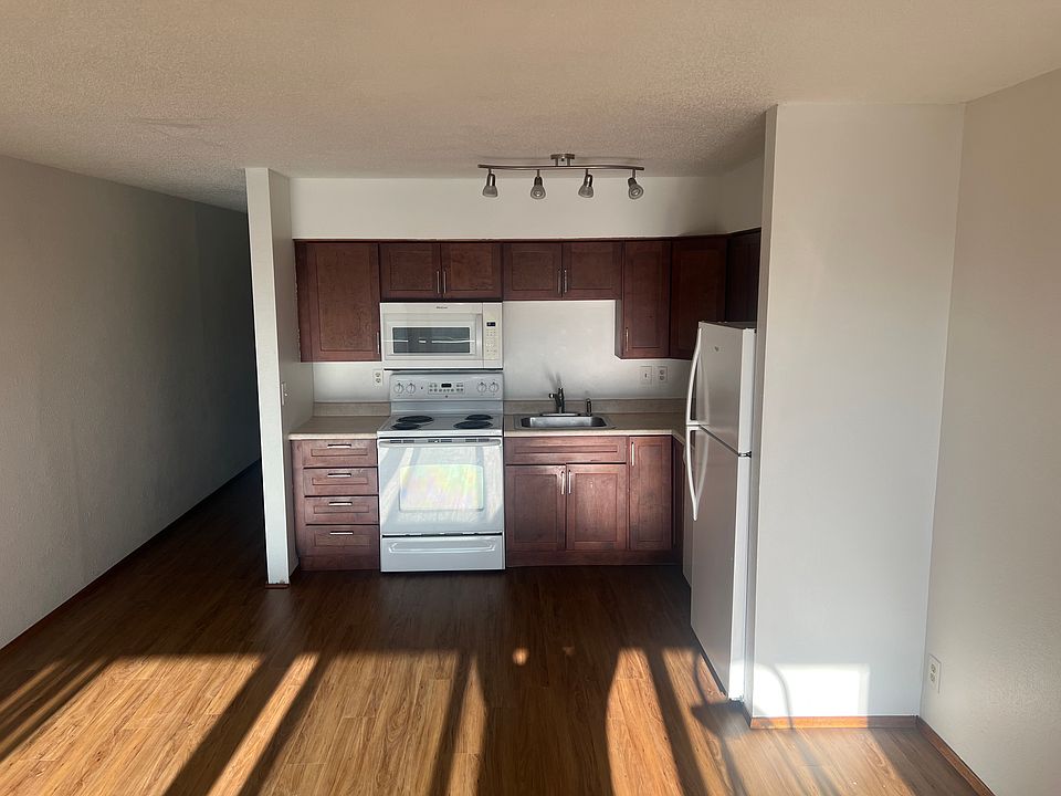 1st image of 7336 6th Ave #10