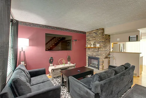 5368 N Linwood Ave #ID1596254P Photo 1 5368 N Linwood Ave #ID1596254P Photo 1