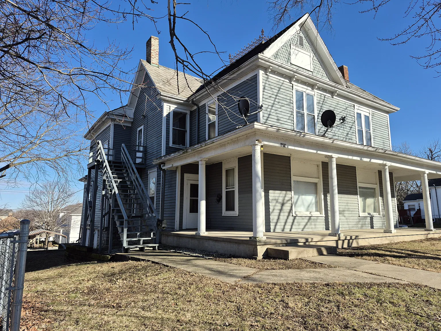 1 bed, 1000 sqft, $1,000 — Photo 1