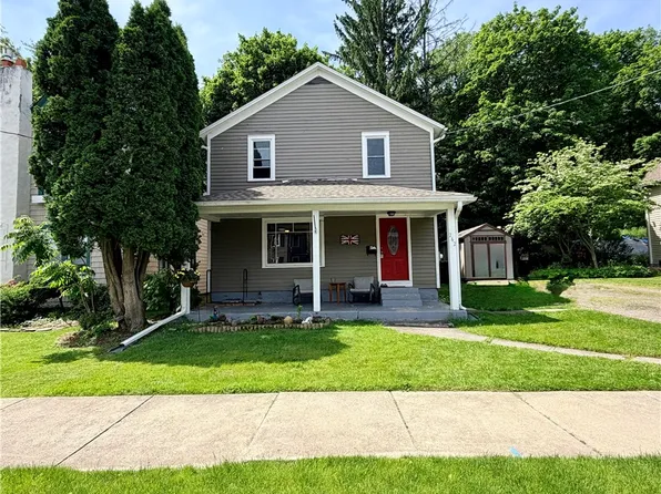 262 E 3rd St, Corning, NY 14830
