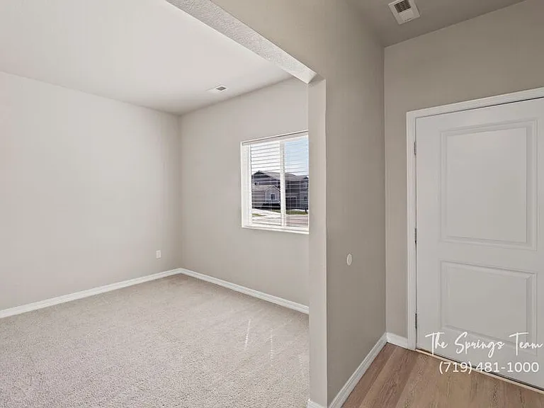 6093 Napa Dr — Photo 9