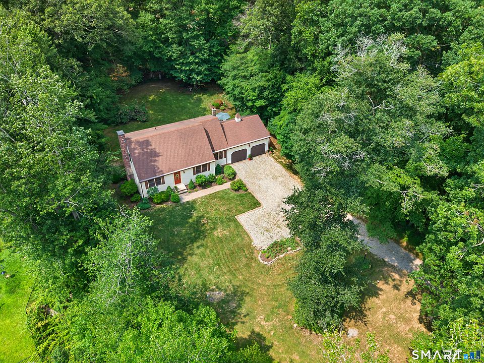 1st image of 11 Kitteridge Hill Road