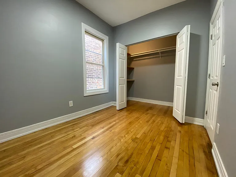 2323 W Fullerton Ave #3 — Photo 12