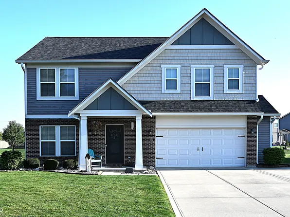 5592 W Woodhammer Trl, McCordsville, IN 46055