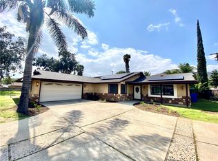 6850 Karen Ln, Riverside, CA 92509