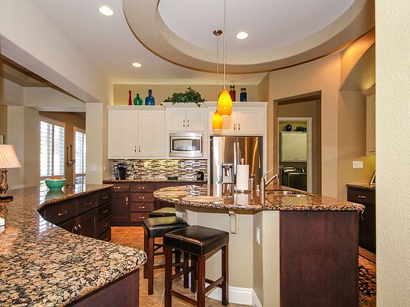 4th image of 8551 Saint Germaine Ct