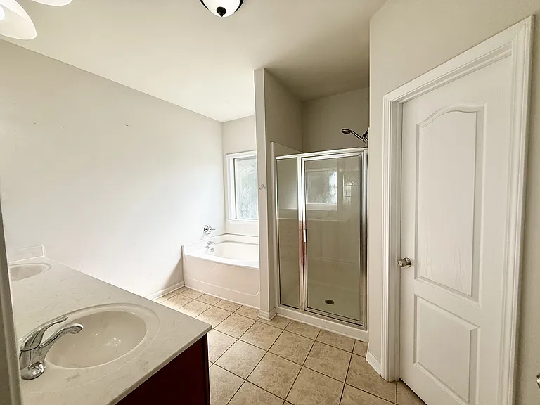 3821 Branford Ct — Photo 13