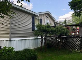 13045 Kevin Ln, Chardon, OH 44024