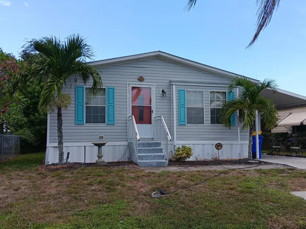 6927 SE Delegate Street, Hobe Sound, FL 33455