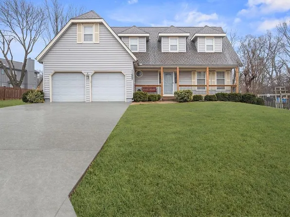 11607 Flint St, Overland Park, KS 66210