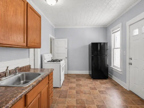 726 30th Ave N, Minneapolis, MN 55411