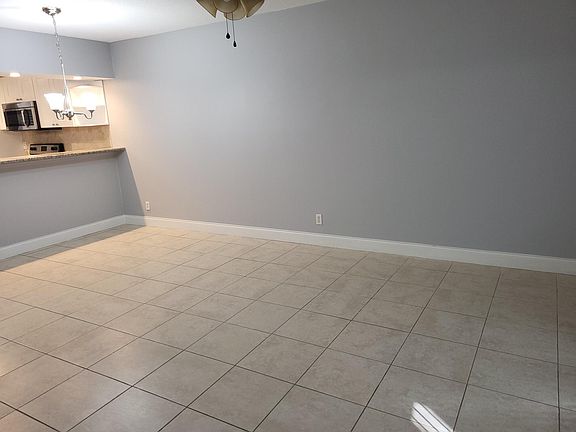 5th image of 2538 NW 89th Drive #2538