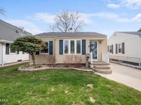 1937 Glenross Pl, Northwood, OH 43619