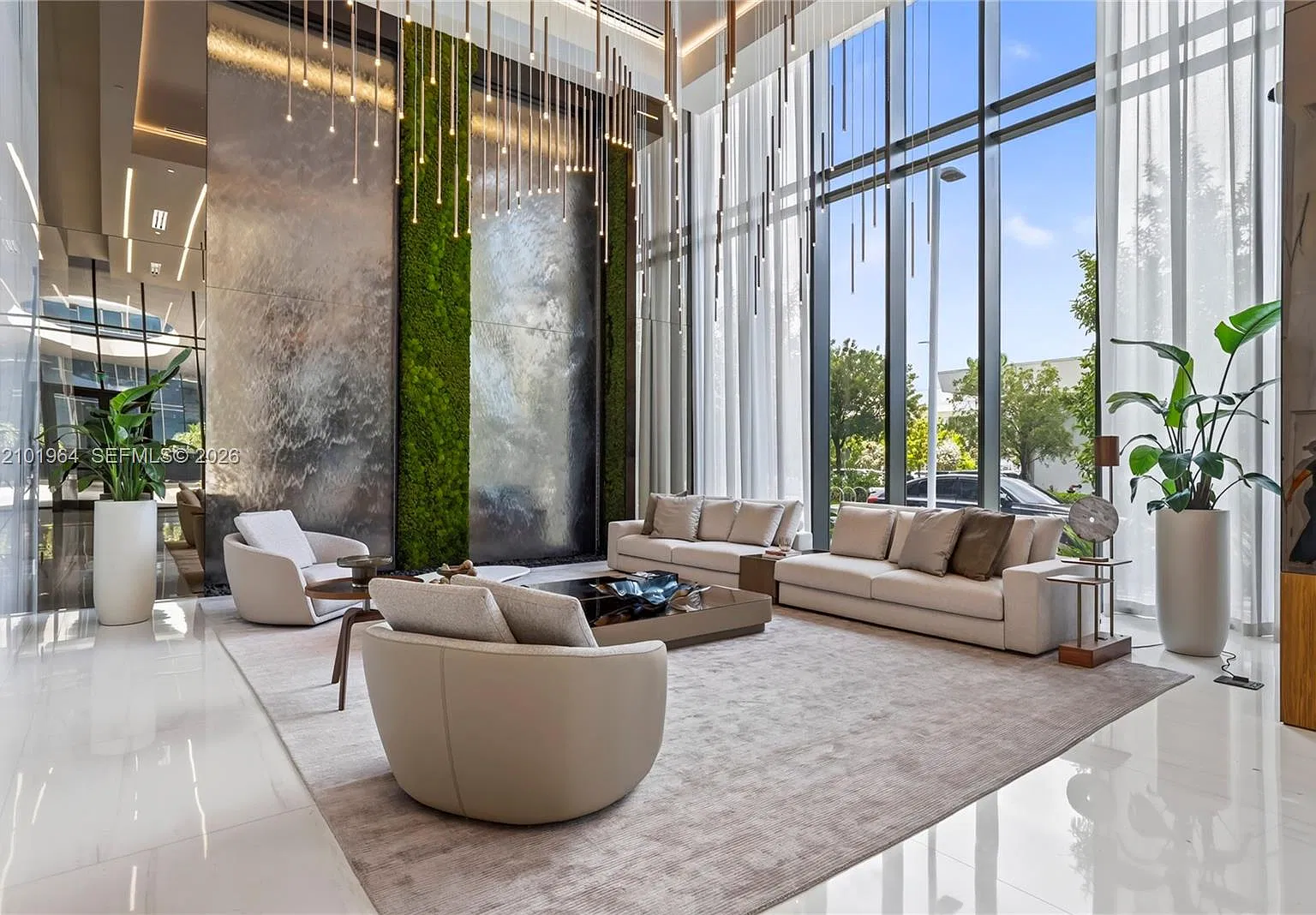 Oasis Hallandale West — Photo 4
