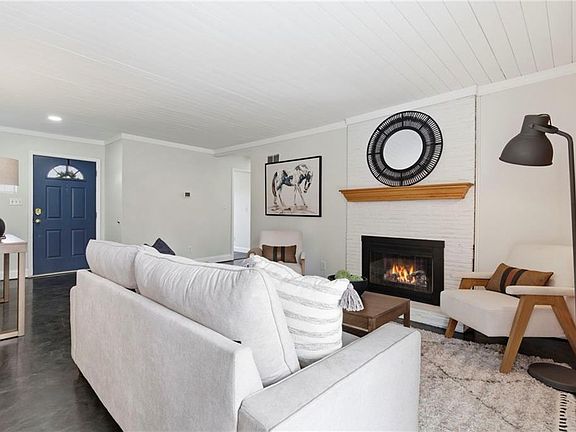 4th image of 5107 Rock Creek Ln