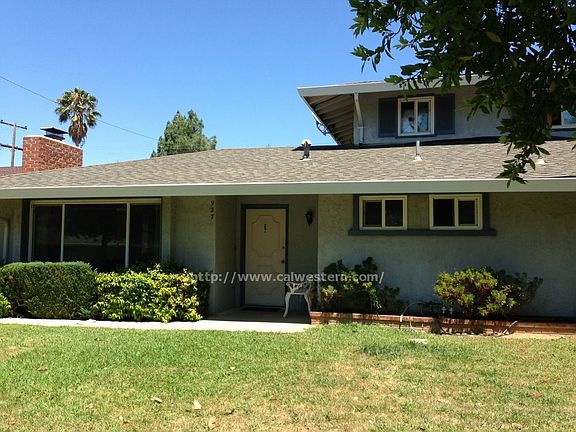 5th image of 927 Castlewood Dr APT 1