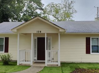 104 Martin Luther King Jr Dr, Winder, GA 30680