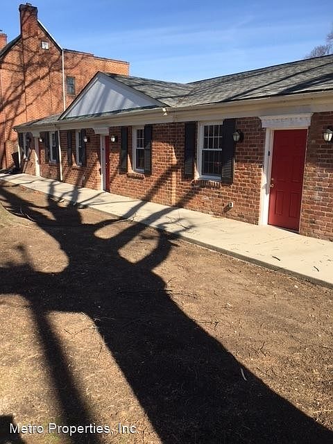1st image of 3500 Grove Ave APT 6