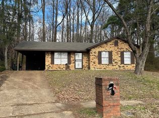 3708 Ridgemont Rd, Memphis, TN 38128