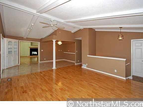 4th image of 19175 Burns Pkwy NW