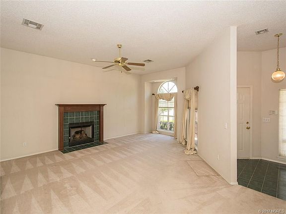 4th image of 9553 S 96th East Ave