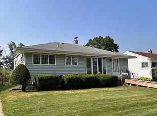 32721 Glen St, Westland, MI 48186