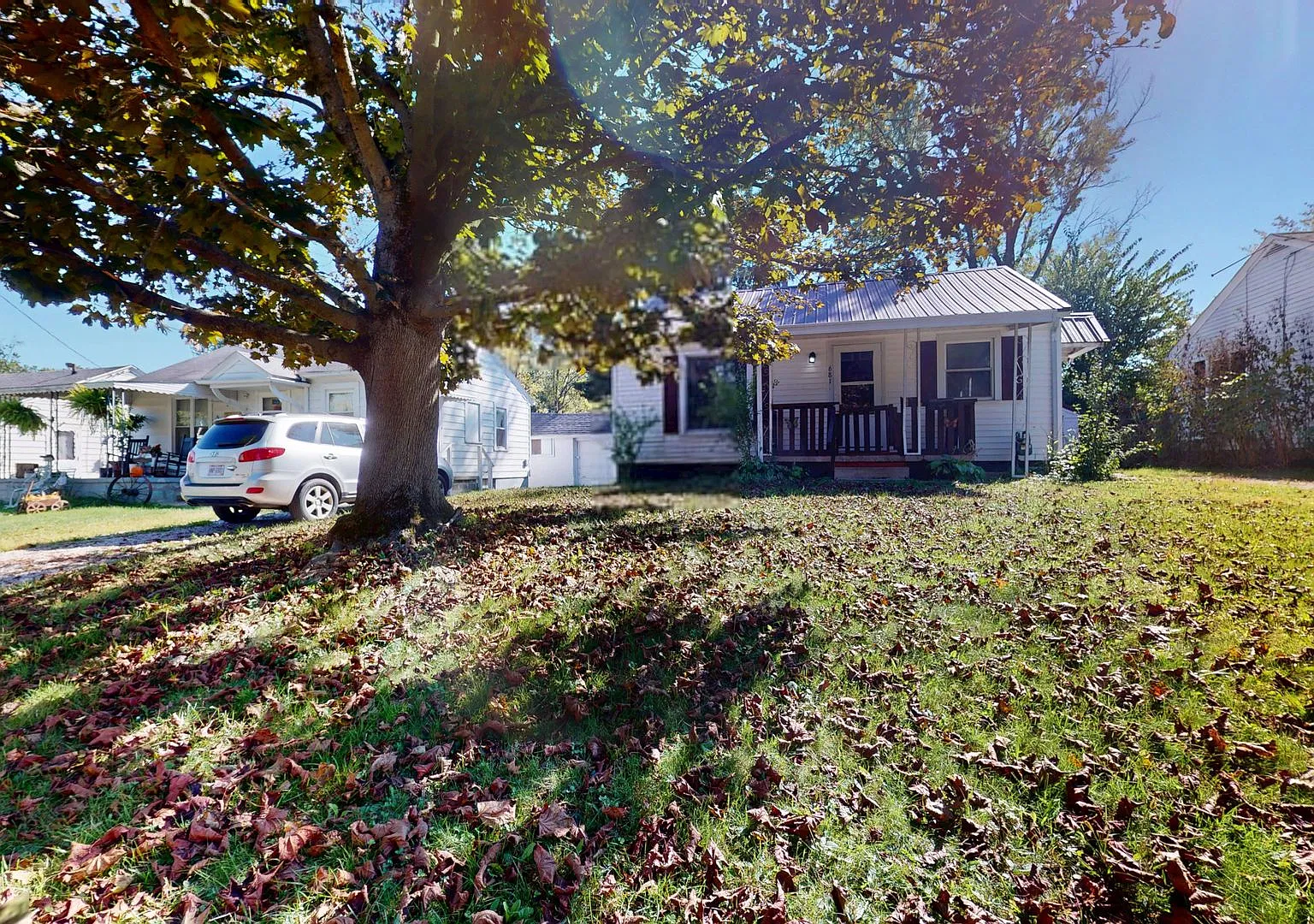 Coming Soon-Cute Single story ranch with basement, 1 car garage — Photo 1