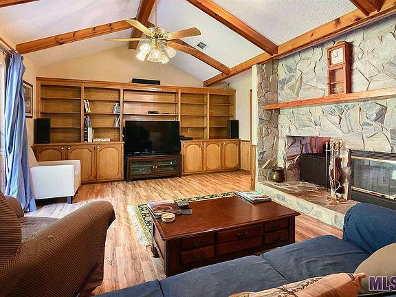 4th image of 5575 Deanne Marie Dr