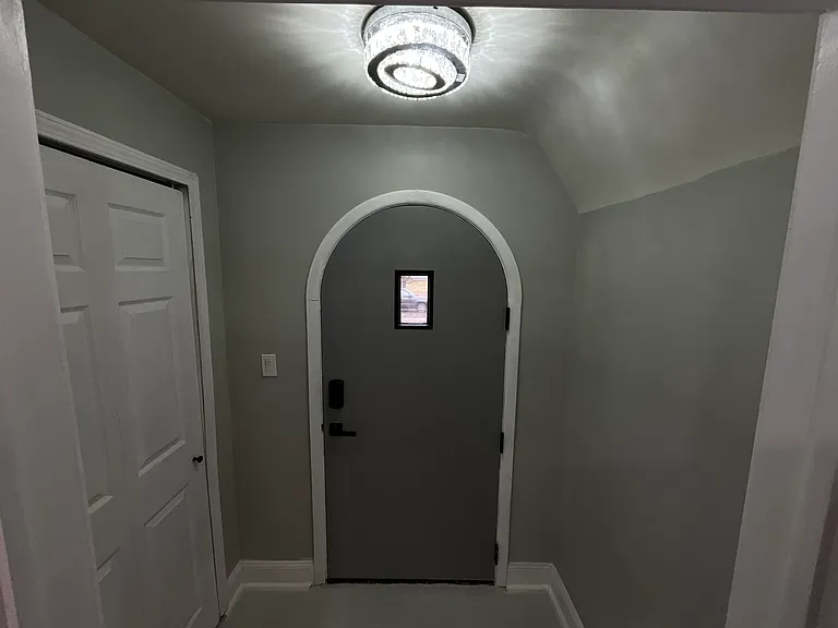 20210 Gladstone Rd — Photo 4
