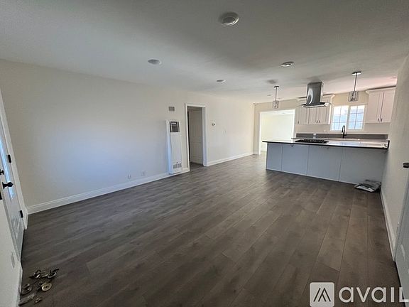 2nd image of 16431 Forrest Ave