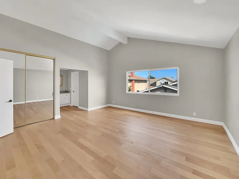 6781 Glen Dr — Photo 21
