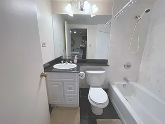 Rented by Barlavi Inc.