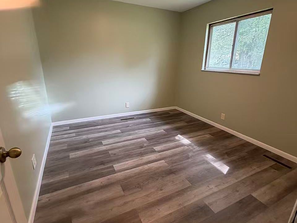 1st image of 13675 Prospect Rd