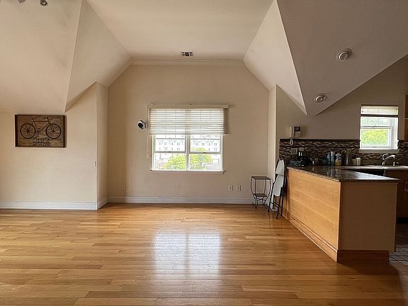 5th image of 168-03 Powells Cove Blvd #14