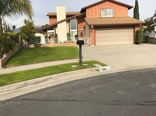 241 W Kirkwall Rd, Azusa, CA 91702