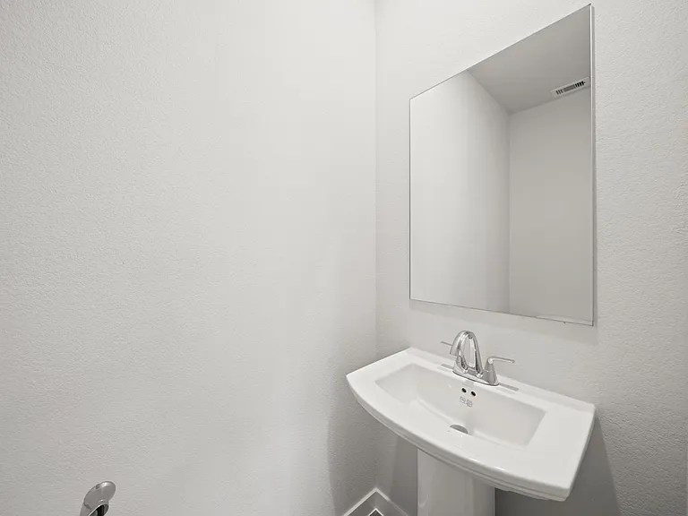 4006 Crowning Ct — Photo 18